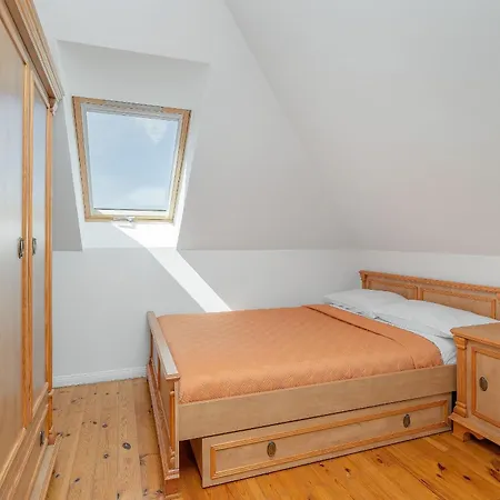 Rodzinny Apartament Na Placu Ratuszowym W Kolobrzegu By Renters Kołobrzeg