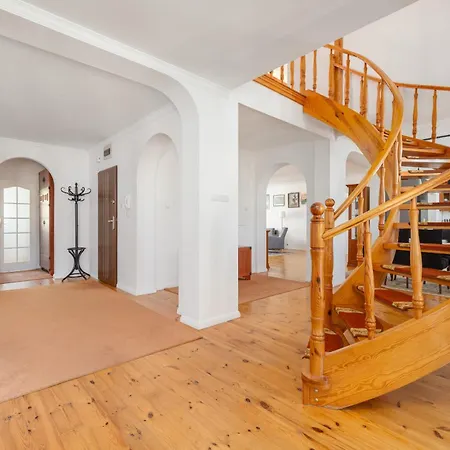 Apartament Rodzinny Apartament Na Placu Ratuszowym W Kolobrzegu By Renters